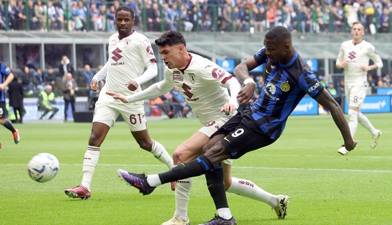Jurićev Torino nije izdržao s igračem manje, Inter slavio na San Siru