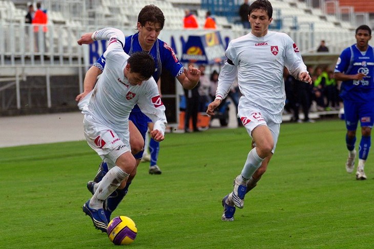 Slika 3 od 4.