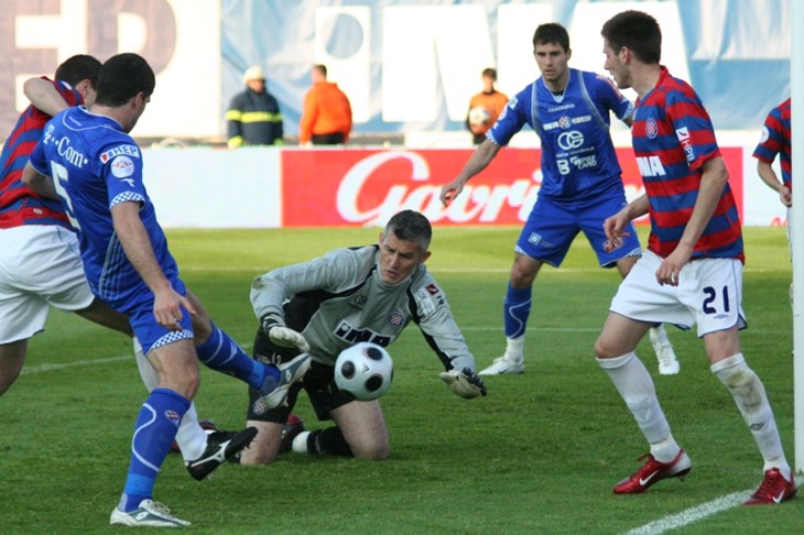 Slika 9 od 10.