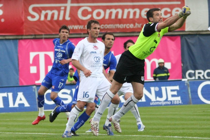 Slika 12 od 13.