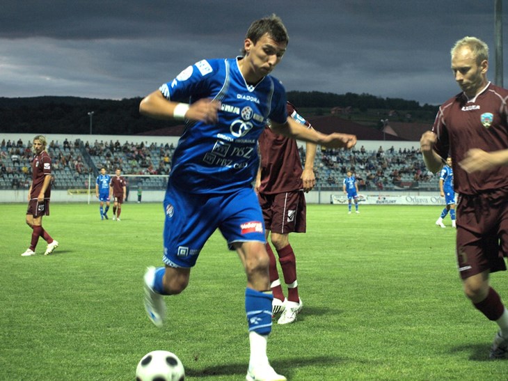 Morales za ostanak na vrhu