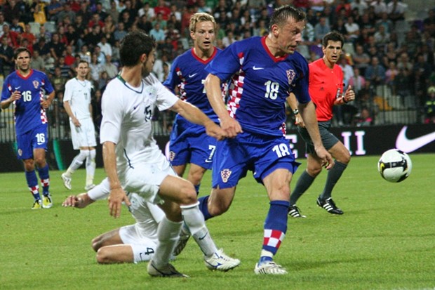 Rakitić slomio Slovence