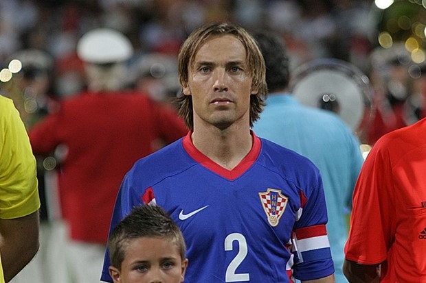 Šimić završio sa stotkom