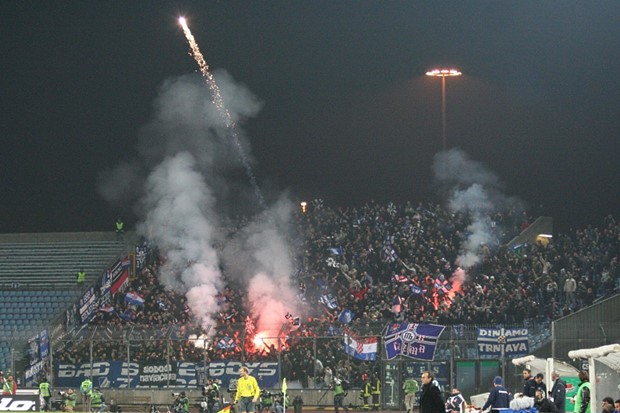 Dinamo bez bodova i publike