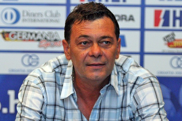 Ćutuku uručen otkaz