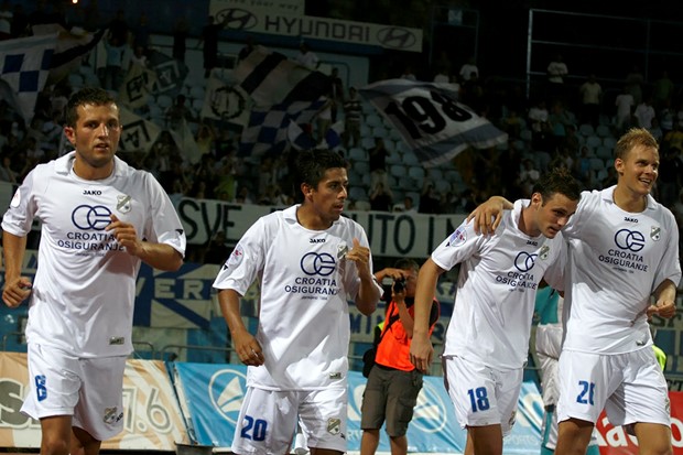 Devet Zagrebaša palo na Kantridi