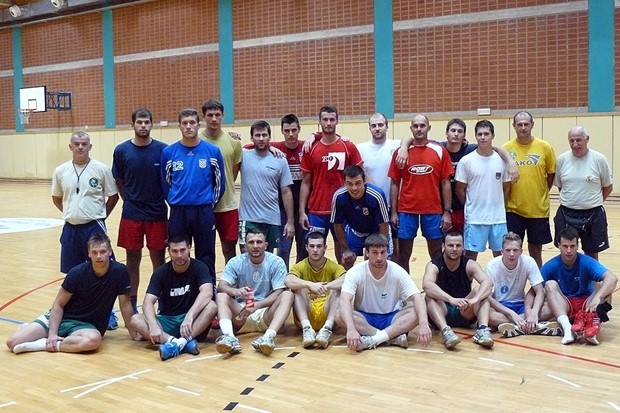 Bez Riste, ali s Karačićem i Jelenićem