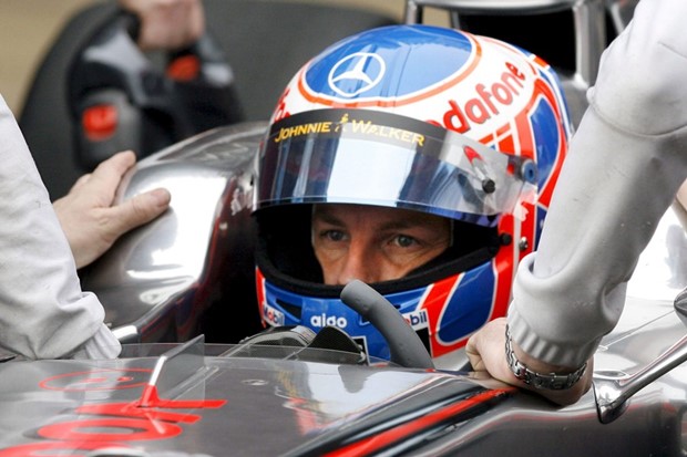 Button putevima Alonsa i Schumachera