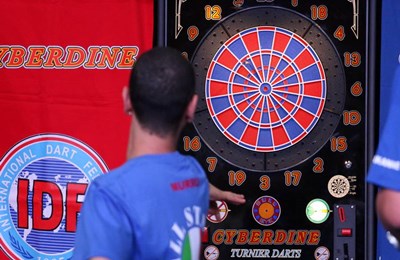 Kako postati profesionalni pikado igrač? Od birtije do svjetskog vrha u nekoliko koraka