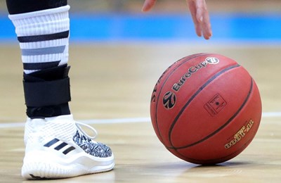 Fenerbahče preživio neugodno gostovanje u Bologni i odnio 15. ovosezonsku pobjedu