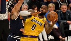 Antetokounmpo do novog rekorda, Lakersi svladali Sunse