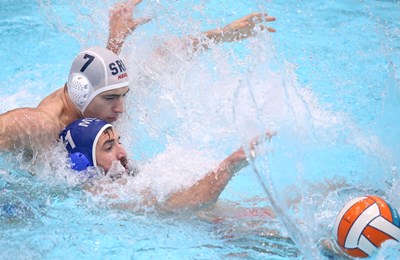 Srbiju spasio VAR od sramotnog poraza, Crna Gora lako do pobjede