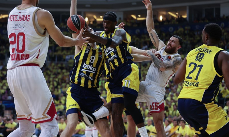 Majstorica u Grčkoj, Fenerbahče potvrdio titulu u Turskoj, Rytas svladao Žalgiris