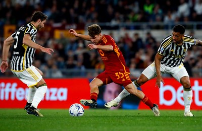 Juventus traži pobjedu protiv Rome za hvatanje priključka s vodećim kvartetom