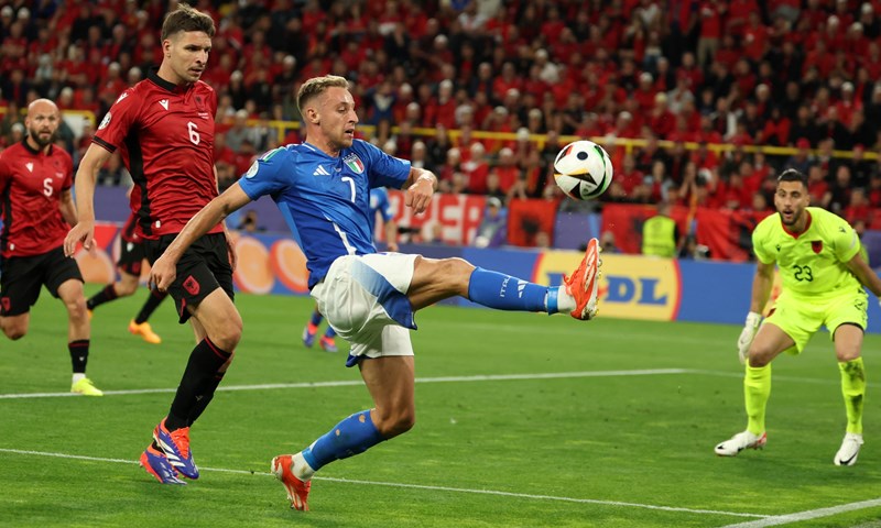 Menadžer Interovog veznjaka već se sastao s predstavnicima Juventusa oko transfera