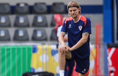 Liverpool kiksao na Anfieldu protiv Leedsa, Sosa ušao u remiju londonskih rivala