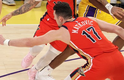 Matković zaigrao nakon više od dva tjedna, Reaves izvanredan u pobjedi Lakersa