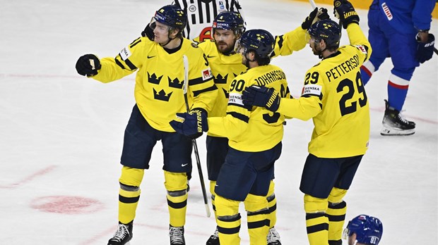 Svjetsko prvenstvo u hokeju na ledu otvoreno visokim pobjedama SAD-a i Švedske