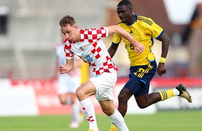 Lovro Zvonarek odbio Dinamo, potpisao za klub osnovan prije šest godina