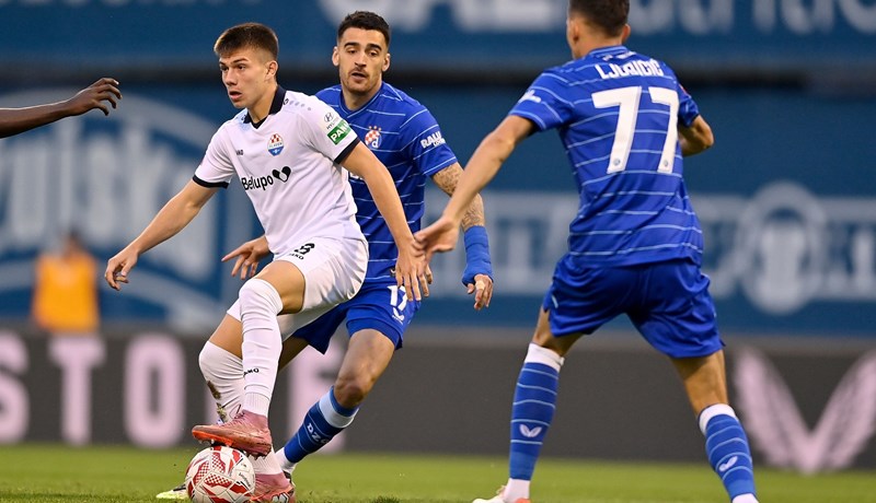 Dinamo ostaje bez dvojice igrača: Kulenović i Villar odlaze na posudbu