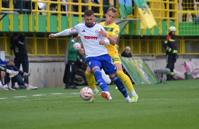 Poznati sastavi za dvoboj Istre i Hajduka: Rebić ni na klupi, Pajaziti se vratio u prvih 11