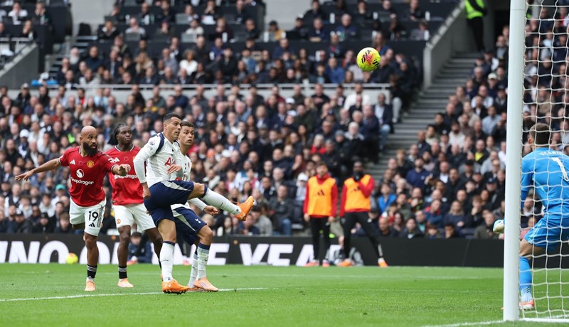 Manchester United u drugom poluvremenu slomio posljednji Wolverhampton