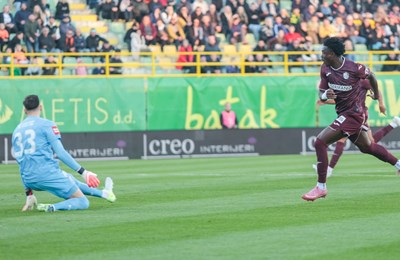 Potvrđeno: Salim Fago Lawal u rekordnom transferu preselio u Viktoriju Plzen