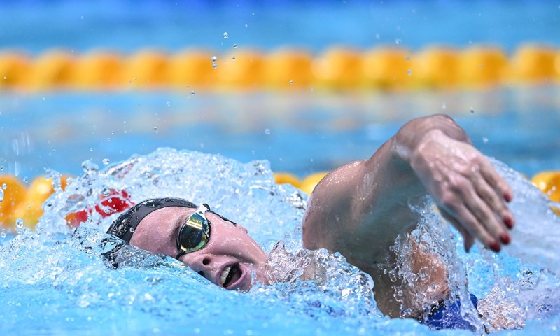 Jana Pavalić, Jere Hribar i Luka Cvetko izborili polufinale na 50 slobodno na Europskom prvenstvu