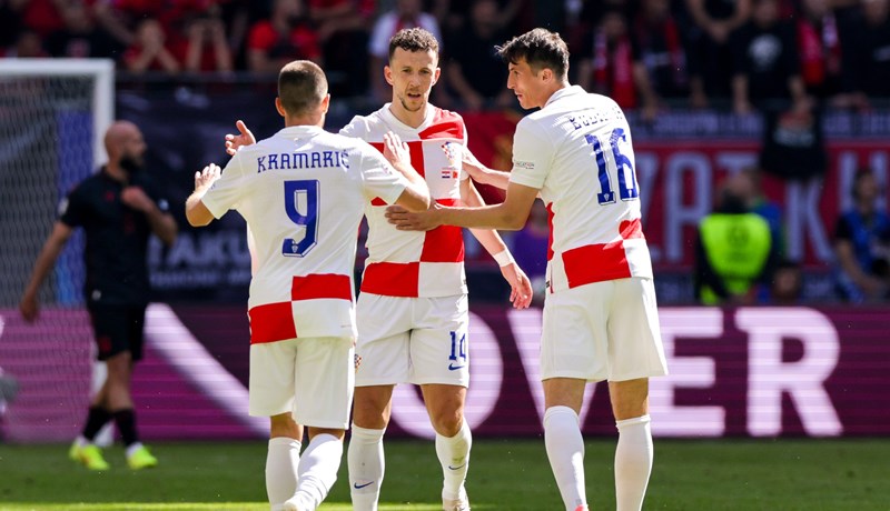 James Rodriguez upitan za utakmicu s Hrvatskom: 'Nadamo se da će skupiti neke minute i vratiti se u formu'