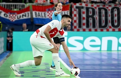 Hrvatska do posljednjih sekundi držala snažnu Španjolsku u neizvjesnosti, ali ide u borbu za broncu