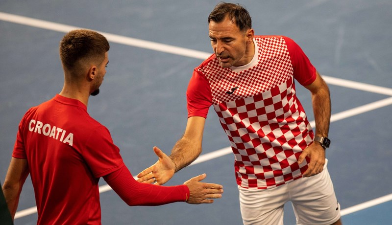 Prižmić proradio nakon prvog seta, pomeo Danca i izjednačio za kraj prvog dana Davis Cupa