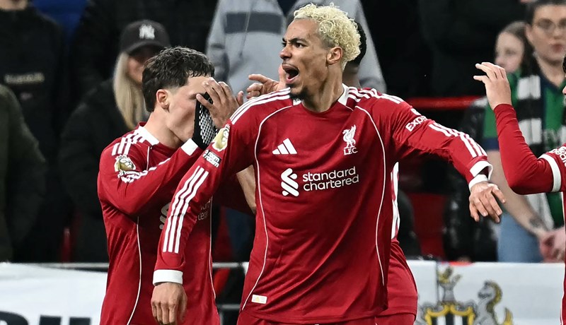 Grozne vijesti za zvijezdu Liverpoola, Hugo Ekitike pretrpio jednu od najtežih sportskih ozljeda