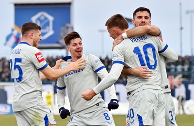 Dva potpuno različita poluvremena: Dinamo u drugom pokazao pravo lice i napunio mrežu Varaždina