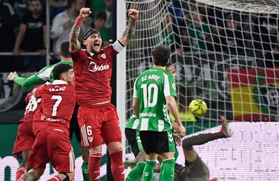 Vrhunski derbi na La Cartuji, Sevilla nadoknadila dva gola zaostatka i izvukla remi protiv Betisa