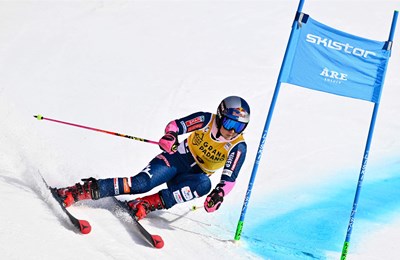 Zrinka Ljutić jako dobra u prvoj veleslalomskoj vožnji u Areu, Camille Rast na vrhu