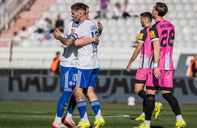 Livajina 'stotka', liječnička služba i džoker s klupe