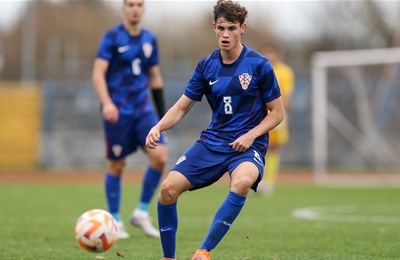 Polovičan uspjeh mini Vatrenih, u razmaku od par sati igrale dvije hrvatske U-19 vrste