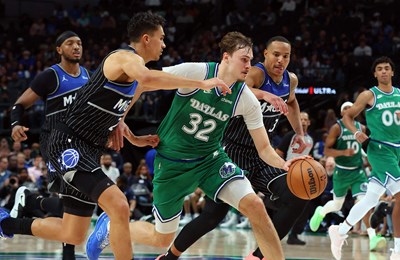 Cooper Flagg postavio rekord kao prvi tinejdžer s 51 poenom u NBA utakmici