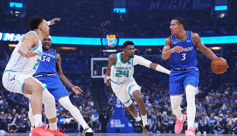 Orlando i Phoenix osigurali doigravanje nakon dominantnih pobjeda