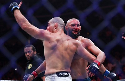 Sean Strickland porazio Khamzata Chimaeva i ponovno postao prvak UFC-ove srednje kategorije