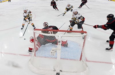 Stanley Cup finale: Vegas i Carolina odigrali nevjerojatnu utakmicu