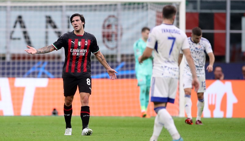 Tottenham želi Sandra Tonalija, no Newcastleu se ne žuri
