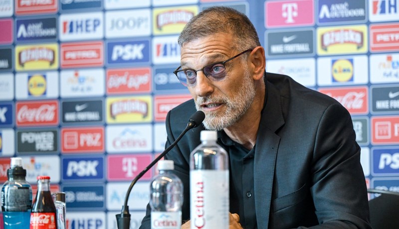 Bilić odgovorio na političke prozivke na predstavljanju: 'Ako sam ja nedovoljno desno, onda ovaj svijet ne valja'