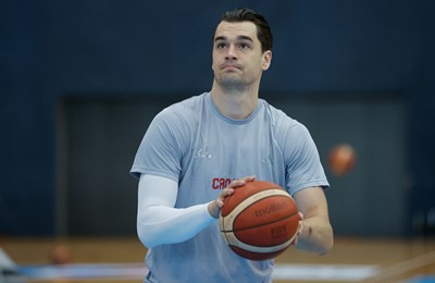 Otkriveni detalji ugovora Marija Hezonje u NBA ligi: Ostanak u Clevelandu nije siguran sve do studenoga