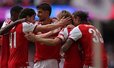 Arsenal preokretom slomio Leeds i izjednačio se s Manchester Cityjem na vrhu