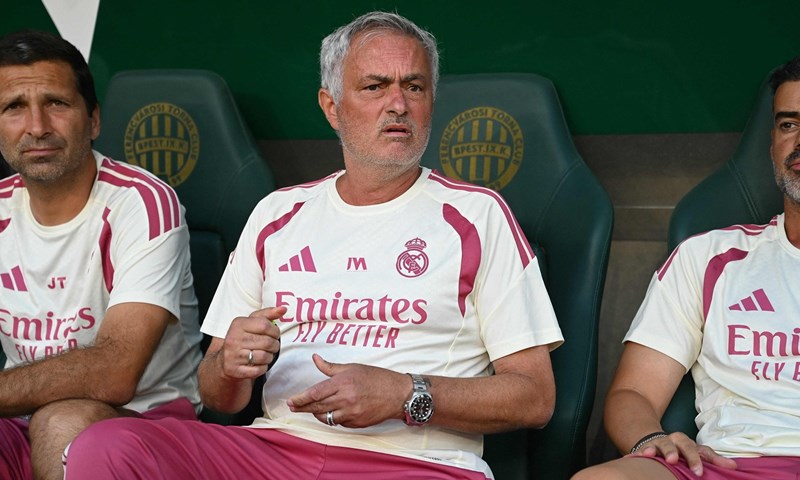 Mourinho se našalio na račun Cityjeva slučaja: 'Imat ću 80 godina kad stigne konačna presuda'