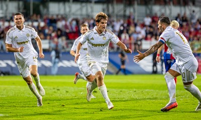 Pukštas nakon emotivnog oproštaja od Hajduka službeno predstavljen u novom klubu