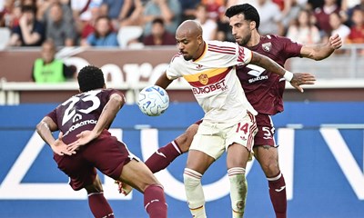 Malen izjednačio Tottijev rekord i nanio poraz Vlašićevu Torinu: Baturina slavio u novom trijumfu Coma