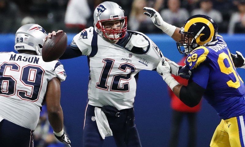 Vraća se legendarni Tom Brady, igrat će flag football