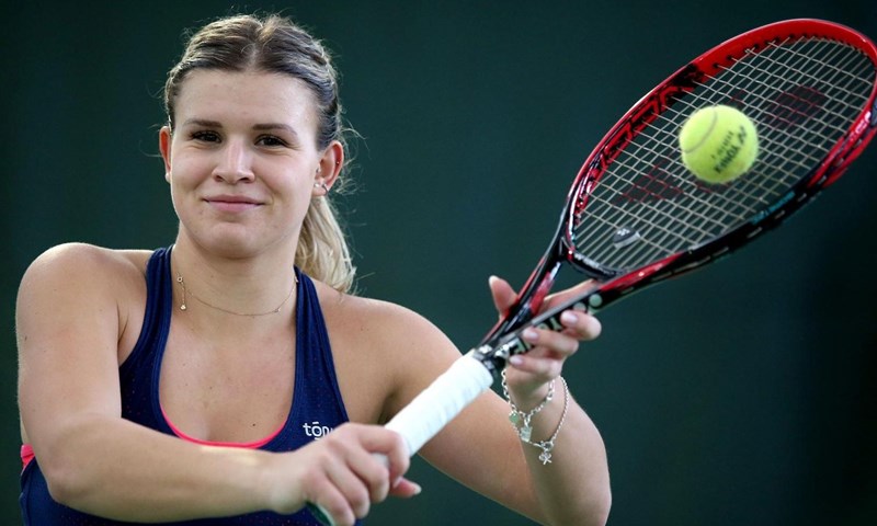 Jana Fett bez problema preskočila prvu prepreku na W50 turniru u Selva Gardeni